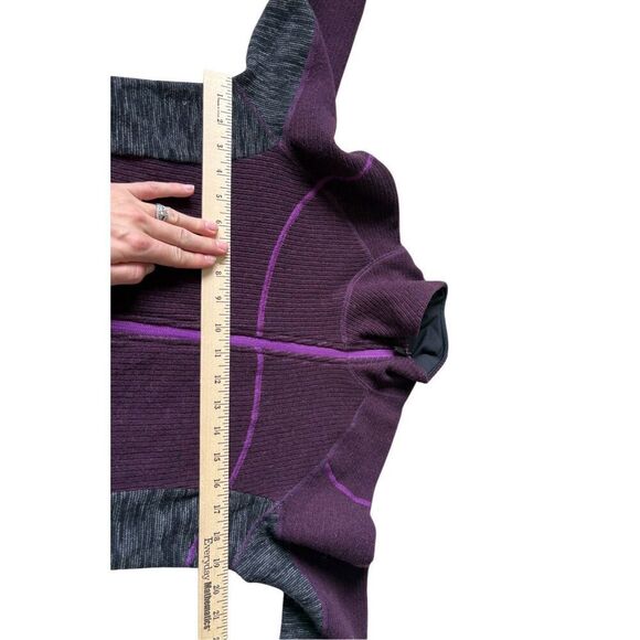 Title Nine Wool Blend Jacket Size M Full Asymmetrical Zip Pockets Sweater Purple - Picture 4 of 9